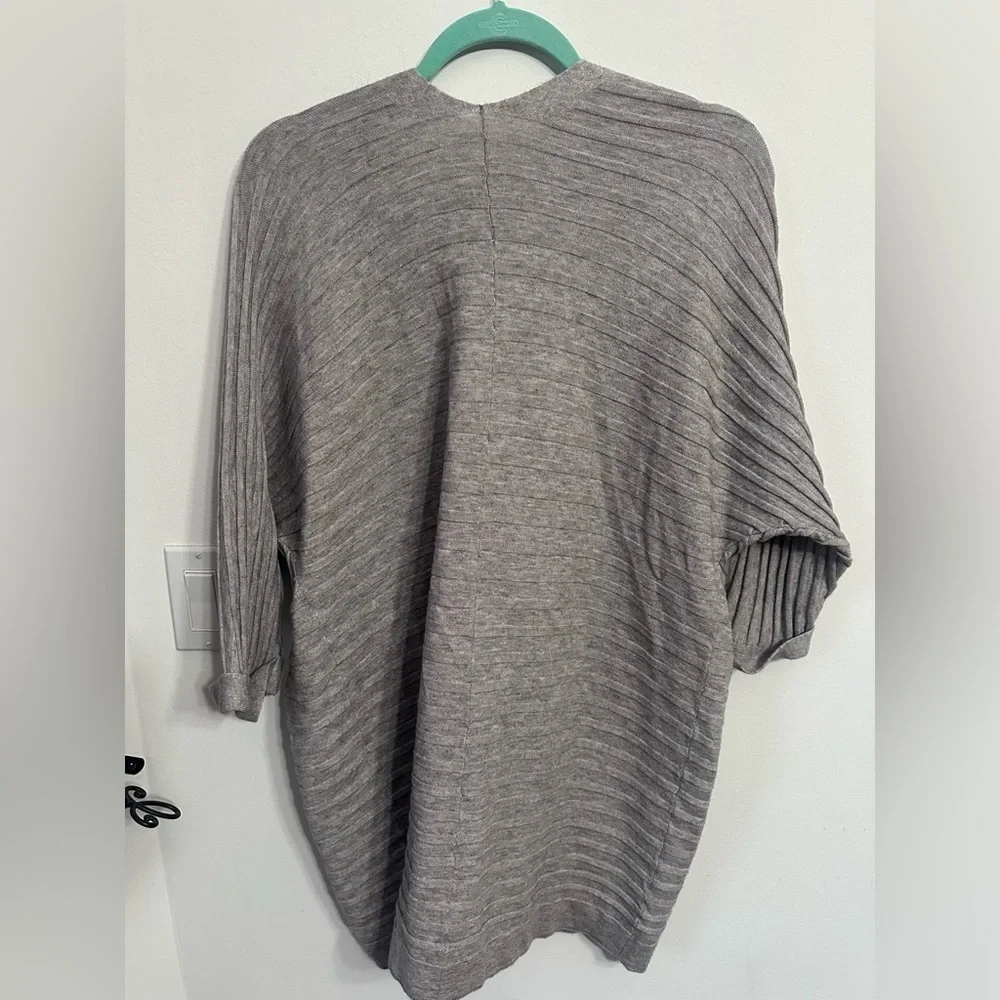 Oversized open front grey ribbed cardigan size Medium NWT - Picture 2 of 6